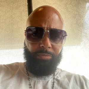 Meet your Posher, Charley